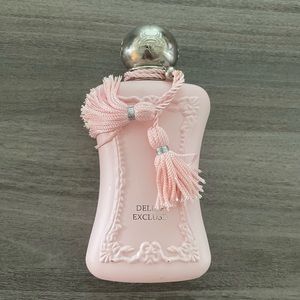 Delina perfume
